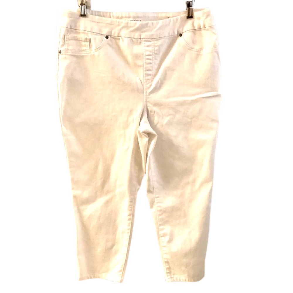 chicos white cotton capri pants size 16